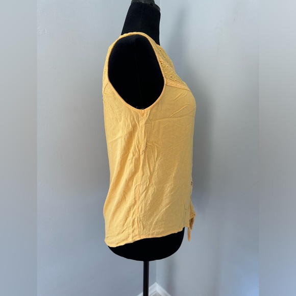 Democracy Sleeveless Yellow Button-Down Shirt with Tie - Size Large - Picture 4 of 10